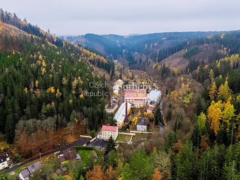 Prodej komerčního pozemku 83403 m², Březová – náhled fotky 1