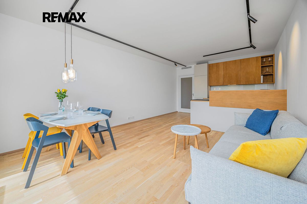 Pronájem bytu 3+kk 90 m² – fotografie 5