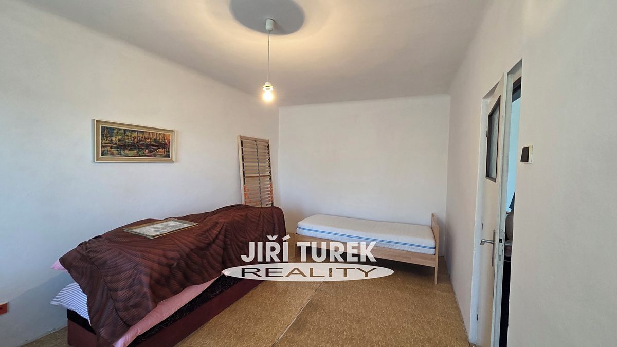 Prodej rodinného domu 180 m², pozemek 2178 m² – fotografie 5