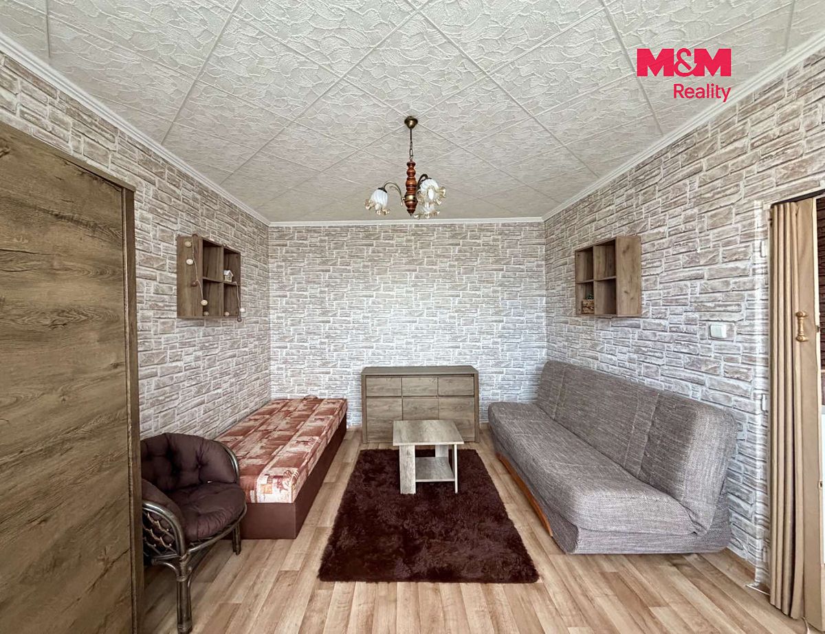 Pronájem bytu 1+1 36 m² – fotografie 2