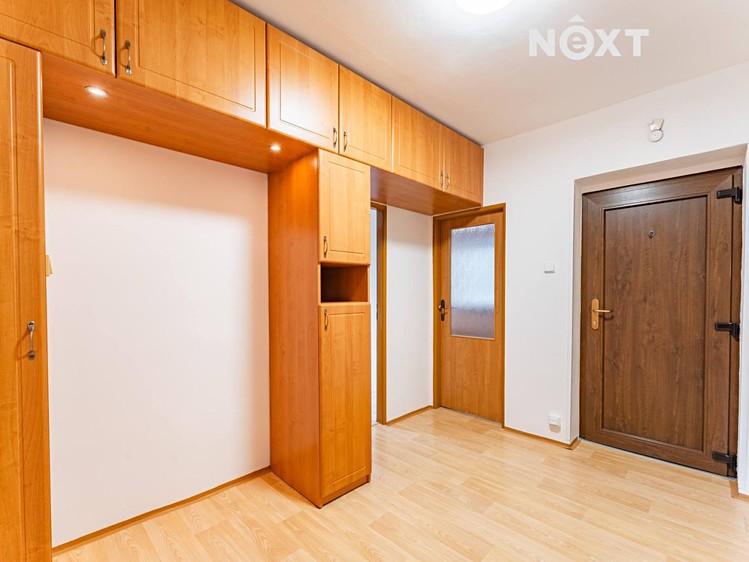 Квартира 3+1 в оренду, 68 м² (8 з 16)