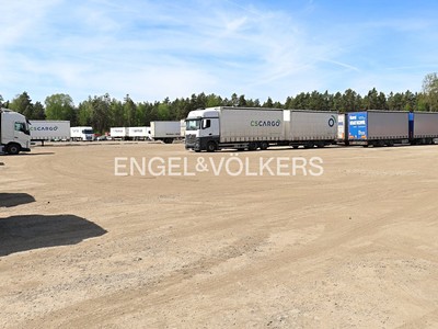 Нерухомість в оренду, 2 000 м² (2 з 9)
