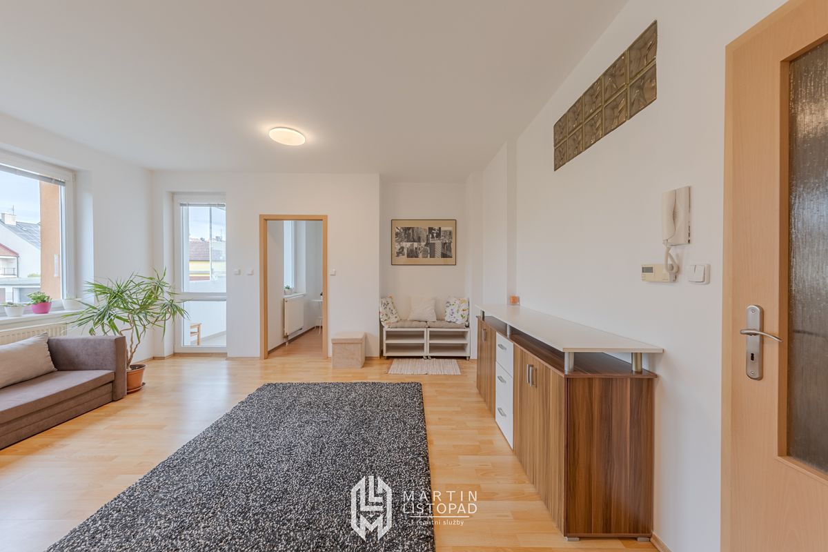 Prodej bytu 1+1 38 m² – fotografie 2