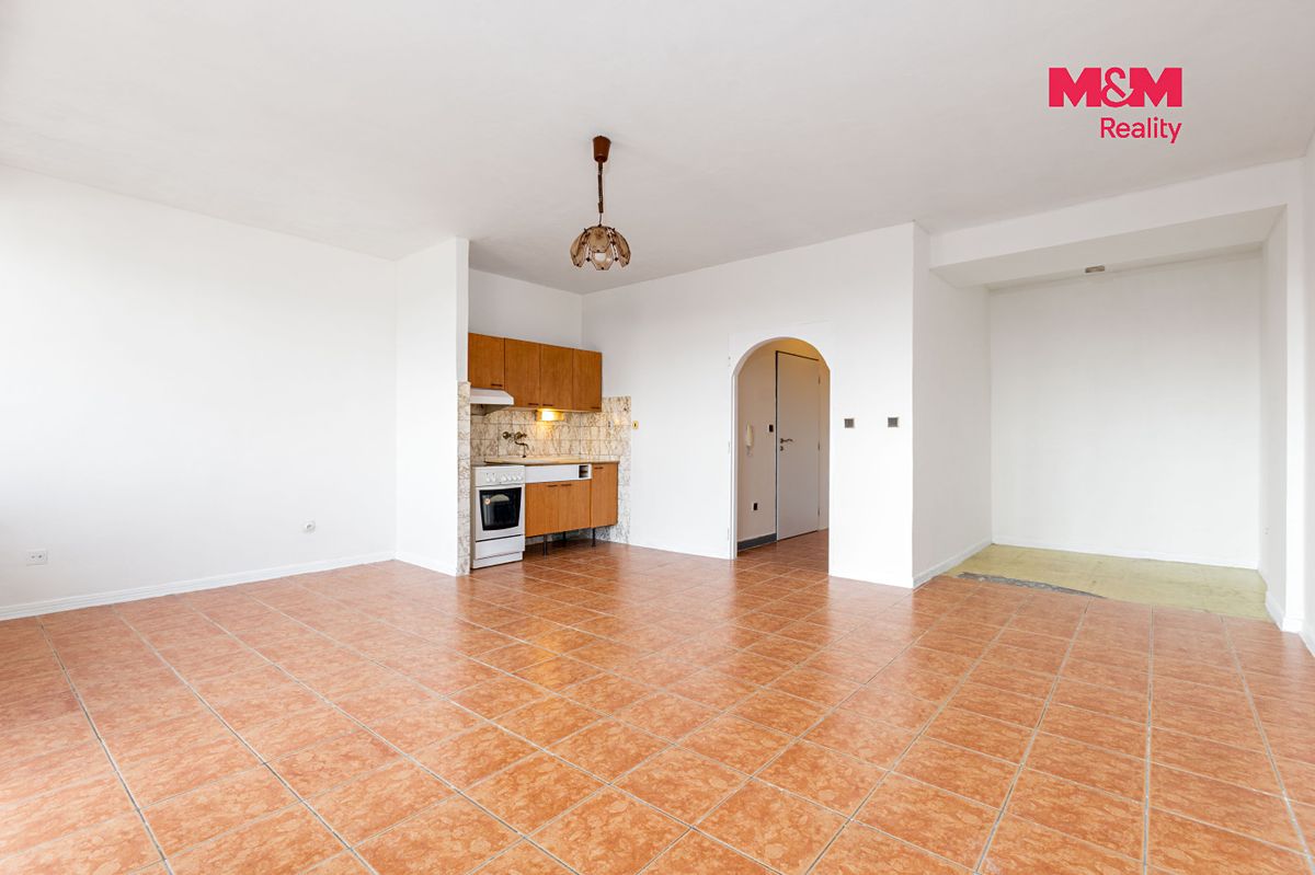 Prodej bytu 1+kk 42 m² – fotografie 3