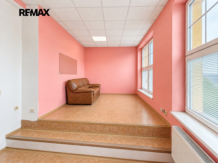 Pronájem komerčního prostoru, 25 m² (5 z 15)