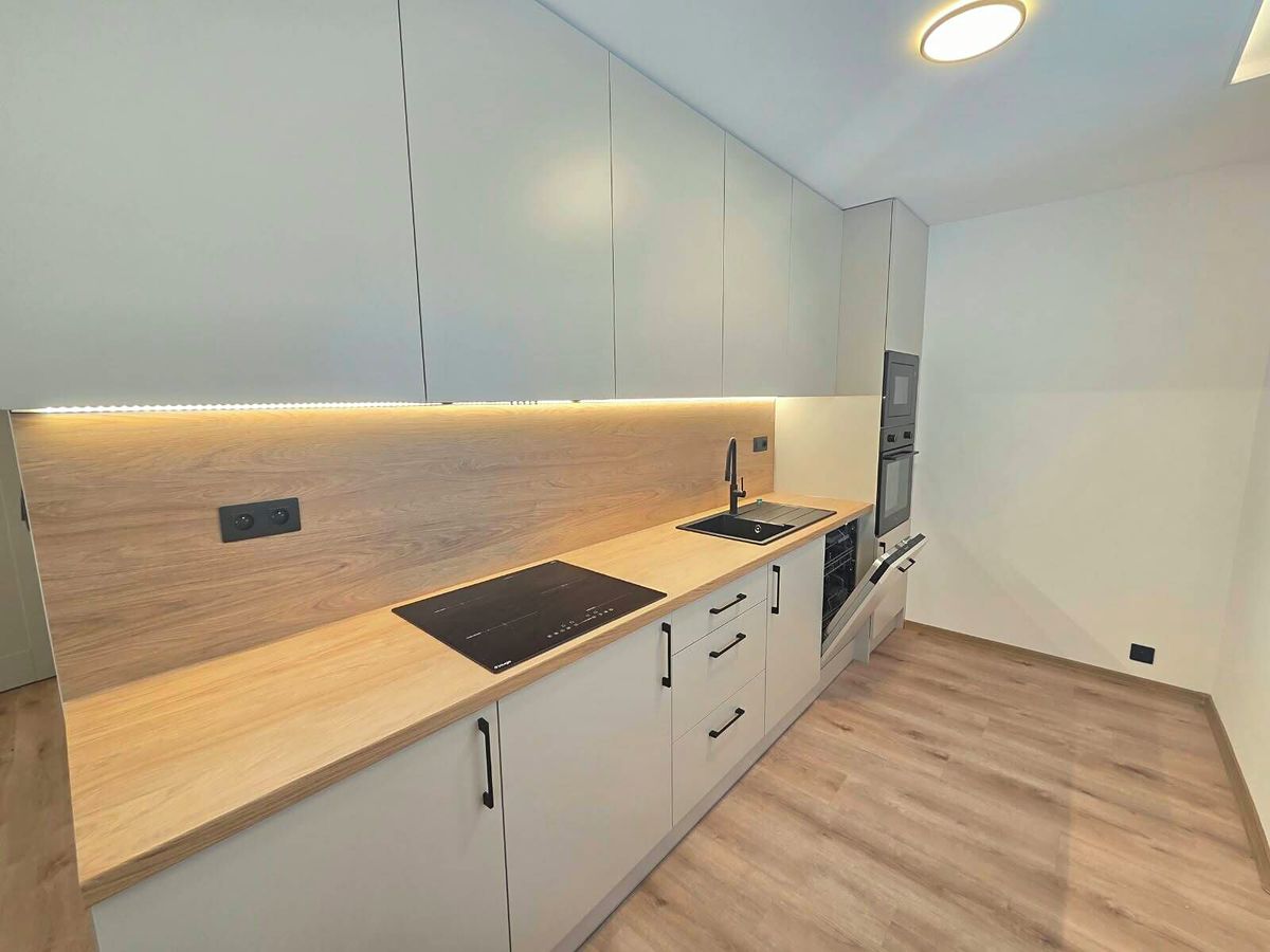 Pronájem bytu 2+1 51 m² – fotografie 2