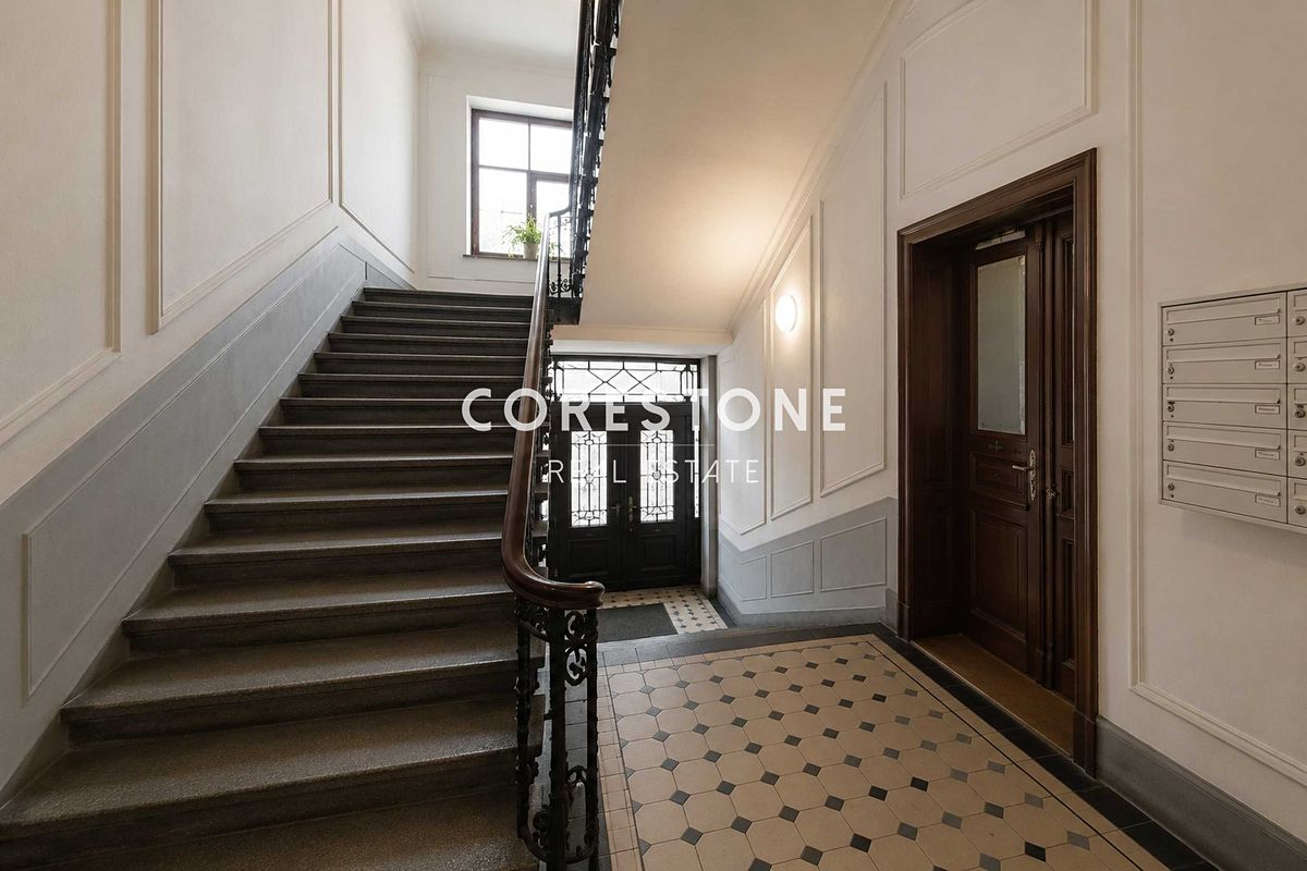 Prodej činžovního domu 1900 m² – fotografie 3