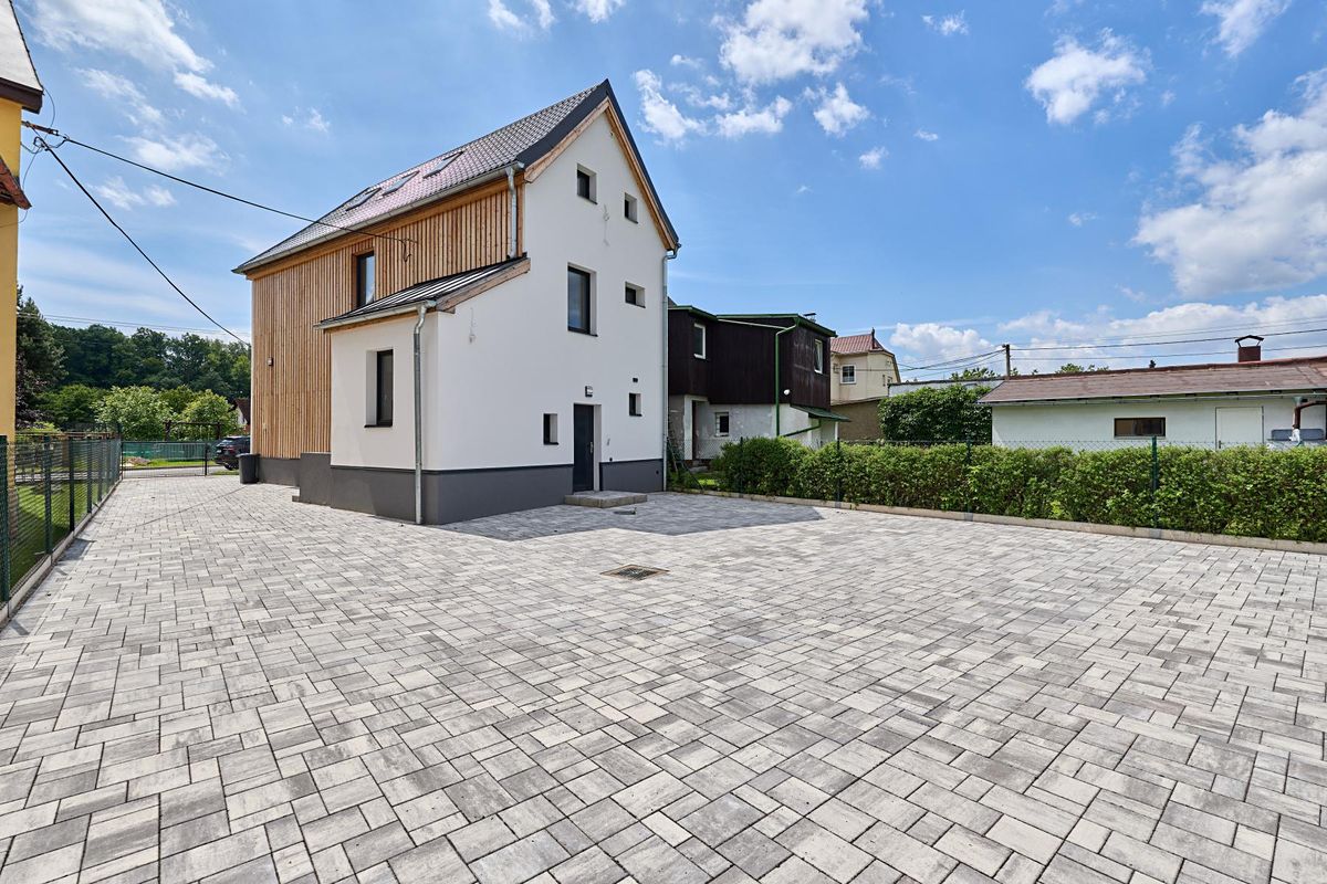 Prodej rodinného domu 139 m², pozemek 369 m²