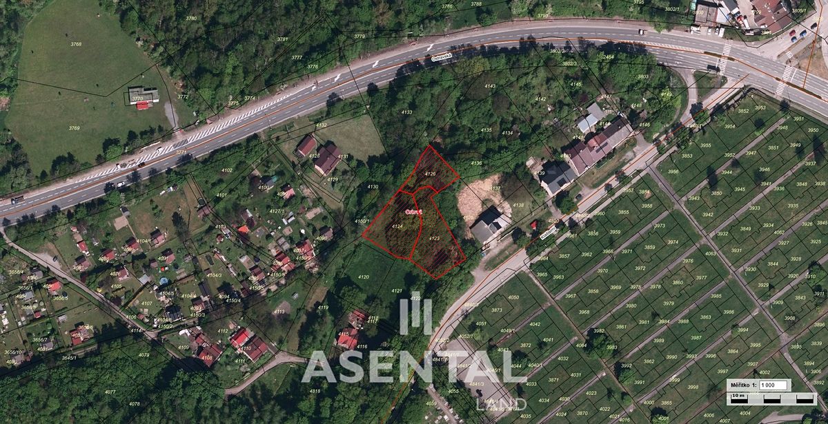 Prodej pozemku 2442 m²