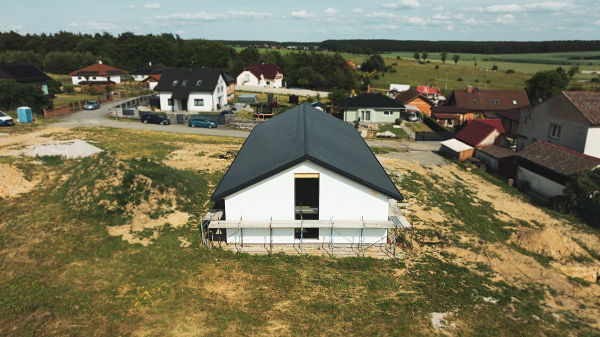Prodej rodinného domu 191 m², pozemek 762 m² – fotografie 5