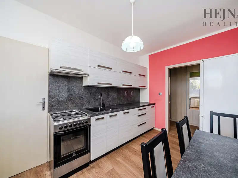 Prodej bytu 3+1 76 m², Ostrava – náhled fotky 1