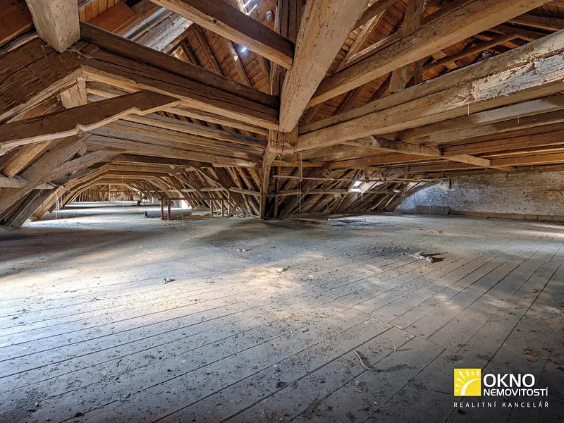 Prodej specifického typu nemovitosti 1200 m², Bystré – náhled fotky 1