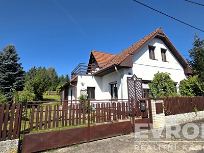 Prodej  rodinného domu 120 m², pozemek 1 574 m²