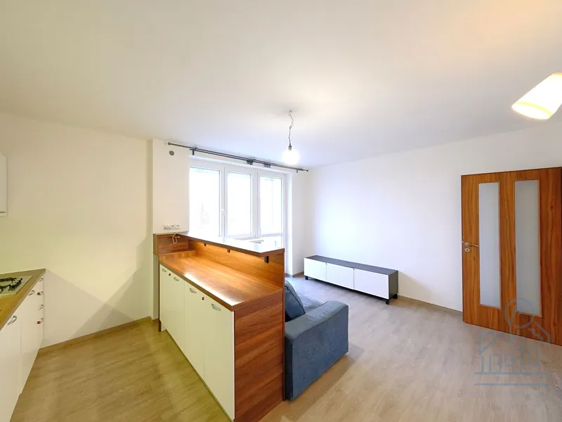 Pronájem bytu 3+kk 65 m², Poděbradská, Praha - Hloubětín – foto 2