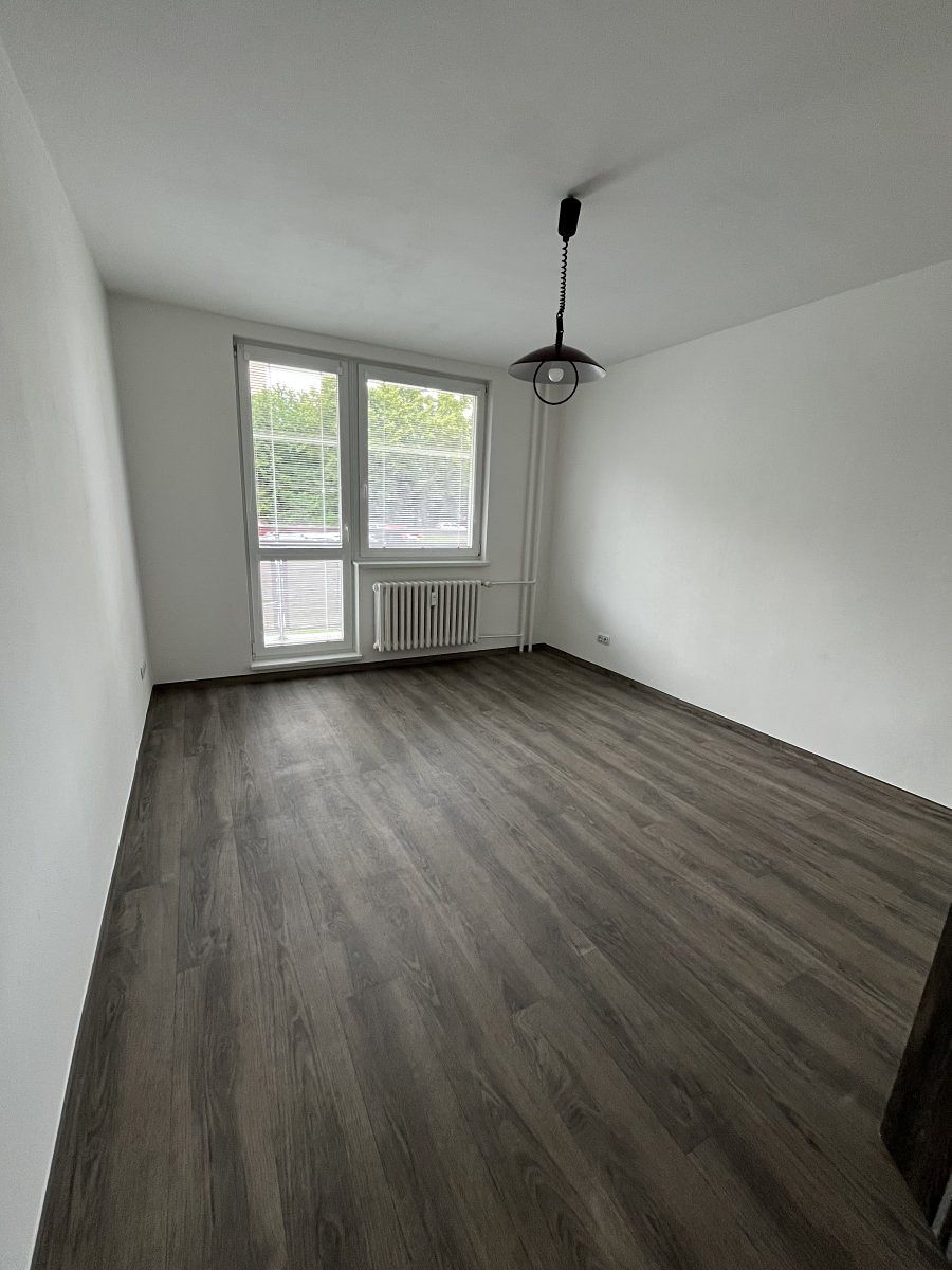 Pronájem bytu 4+kk 84 m² – fotografie 5