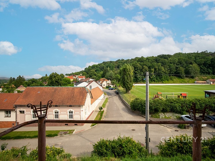Prodej komerčního prostoru, 228 m² (15 z 24)
