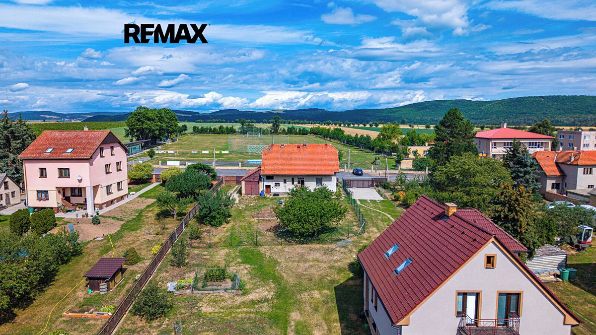 Prodej rodinného domu 91 m², pozemek 763 m² – fotografie 3
