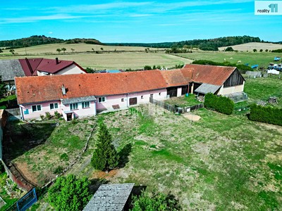Prodej  zemědělské usedlosti 432 m², pozemek 3 745 m²