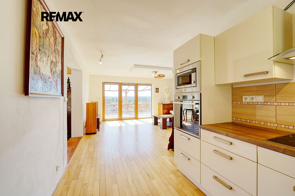 Prodej rodinného domu 89 m², pozemek 901 m² – fotografie 5