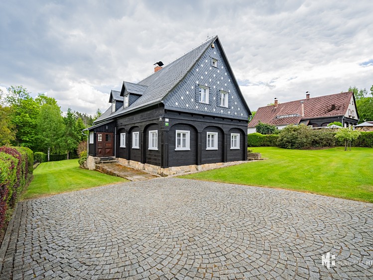 Prodej domu, 189 m² (56 z 65)