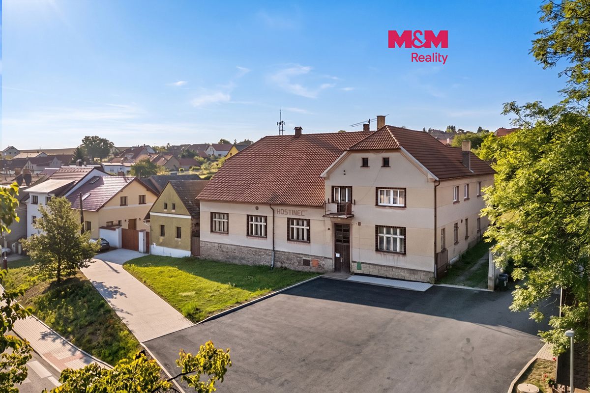 Prodej restaurace 510 m², Bratronice – fotka 1 z 3