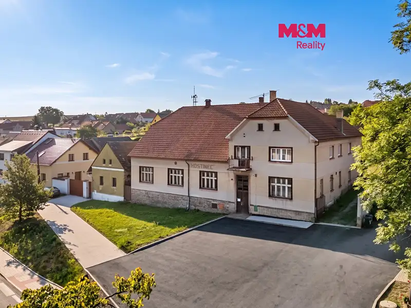 Prodej restaurace 510 m², Bratronice – náhled fotky 1