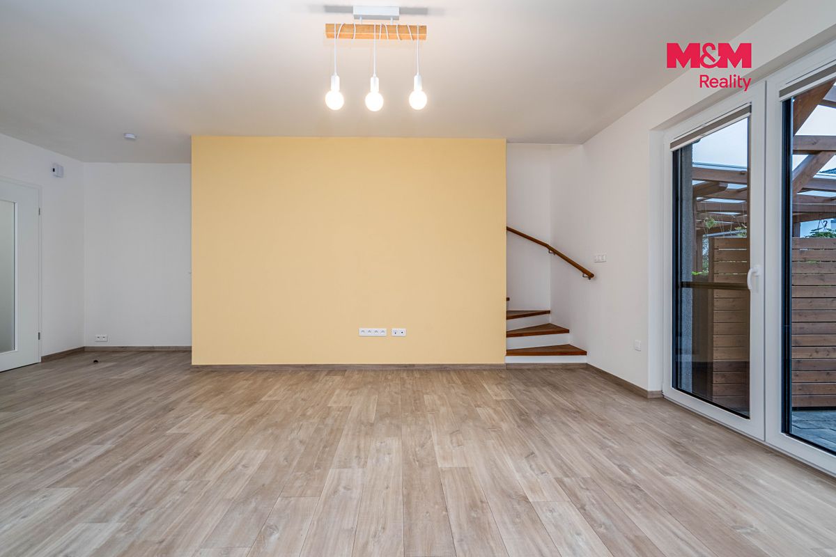 Prodej rodinného domu 81 m², pozemek 122 m² – fotografie 5