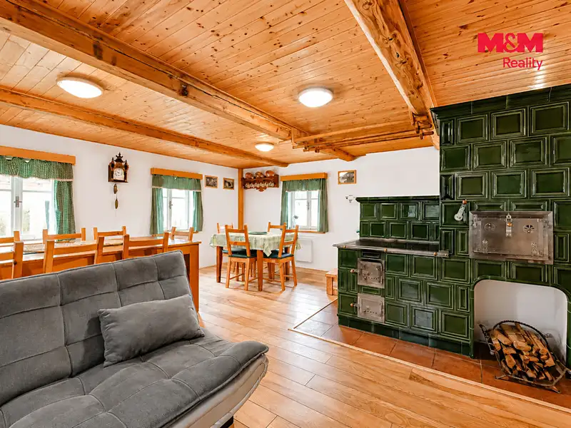 Prodej chalupy 116 m², pozemek 4525 m², Sněžné – náhled fotky 2