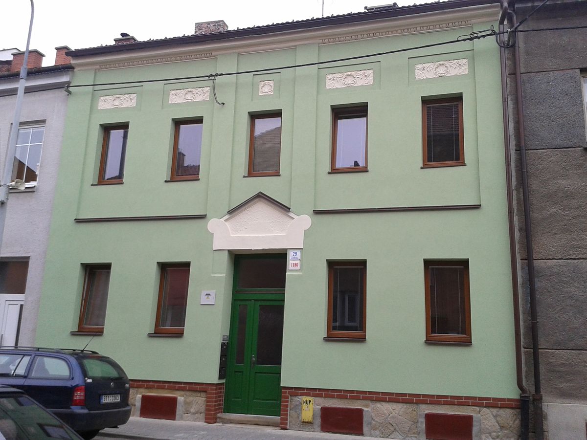 Pronájem bytu 1+1 35 m²