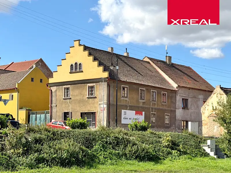Prodej rodinného domu 159 m², pozemek 292 m², Zlonice – náhled fotky 1