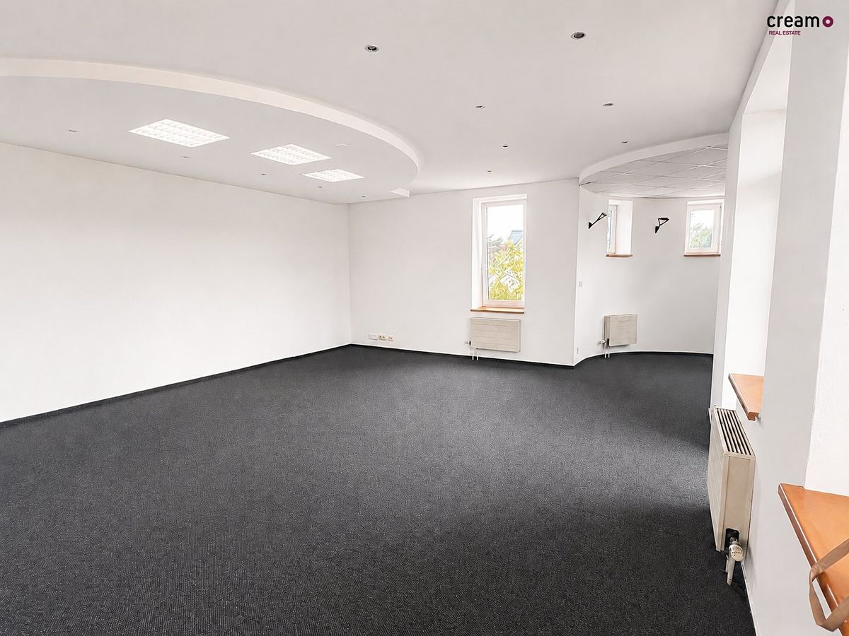 Pronájem kanceláře 51 m² – fotografie 3