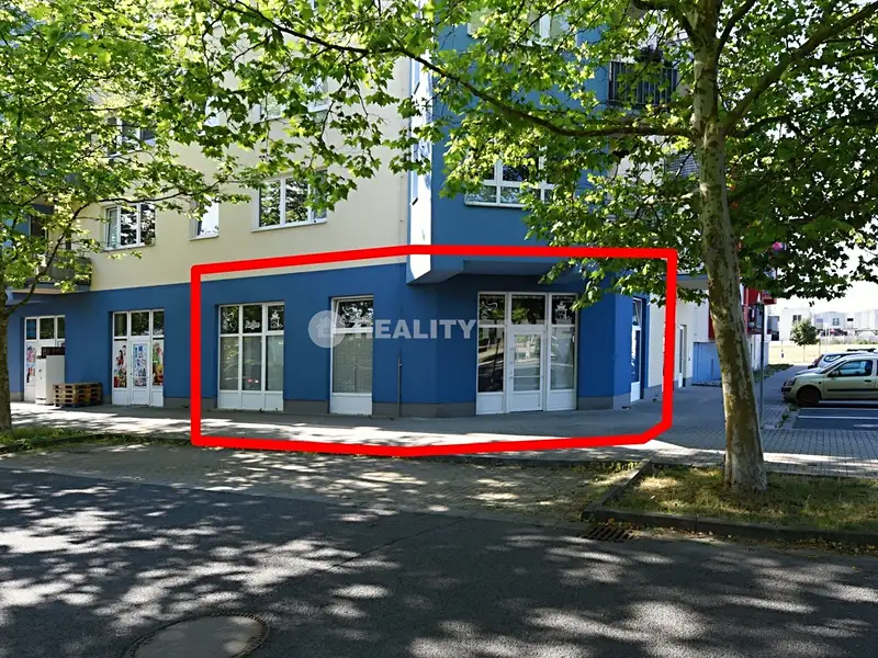 Pronájem obchodního prostoru 71 m², Strakonice – náhled fotky 2