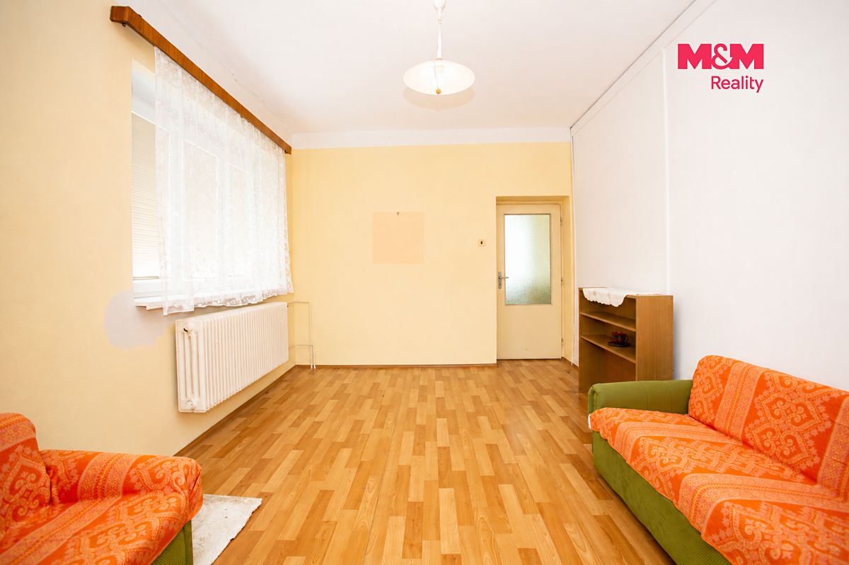 Prodej rodinného domu 150 m², pozemek 1410 m² – fotografie 5