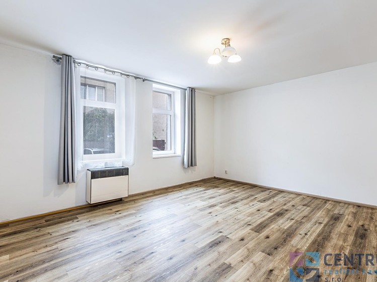 Prodej bytu 1+1, 46 m² (3 z 11)