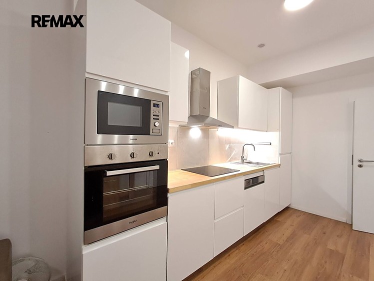 Prodej bytu 3+kk, 60 m² (11 z 33)
