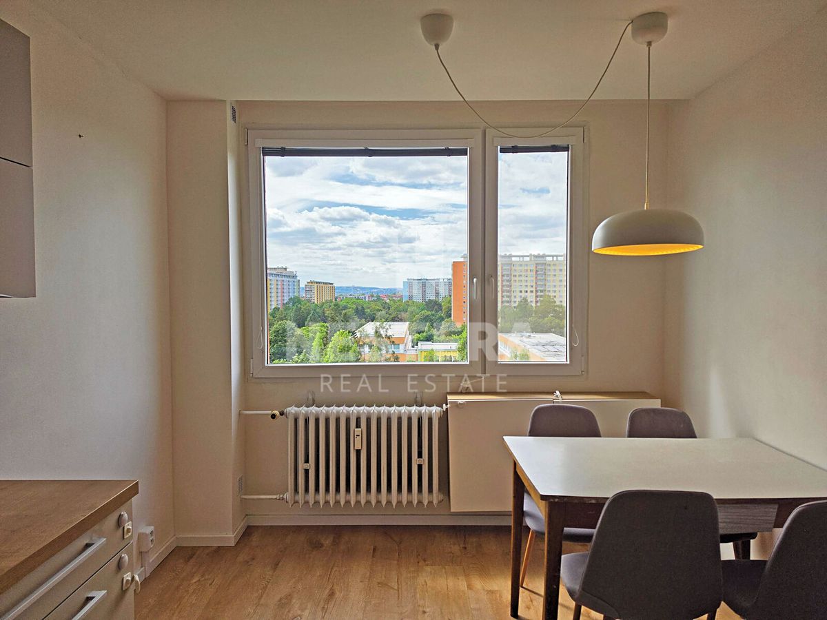Pronájem bytu 3+kk 68 m² – fotografie 3