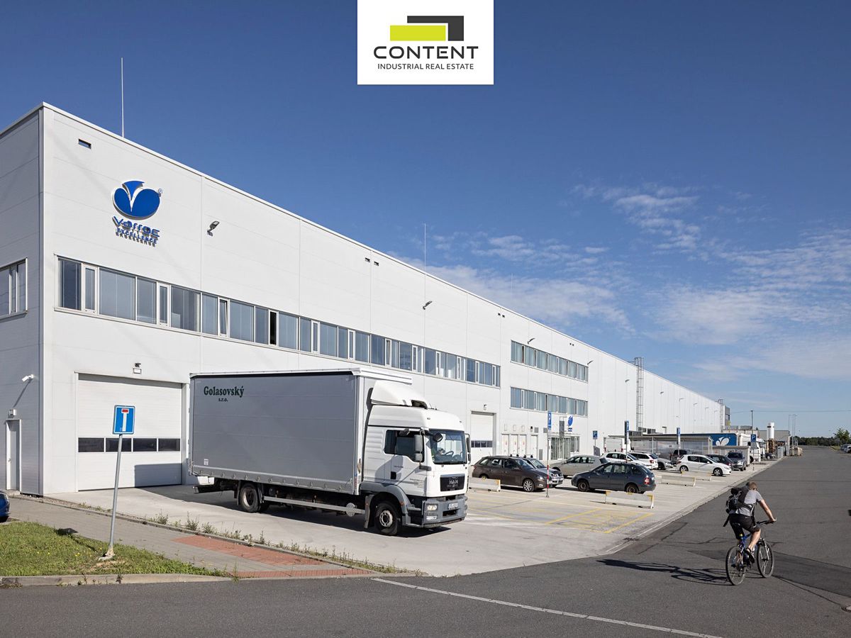 Pronájem skladového prostoru 8237 m²