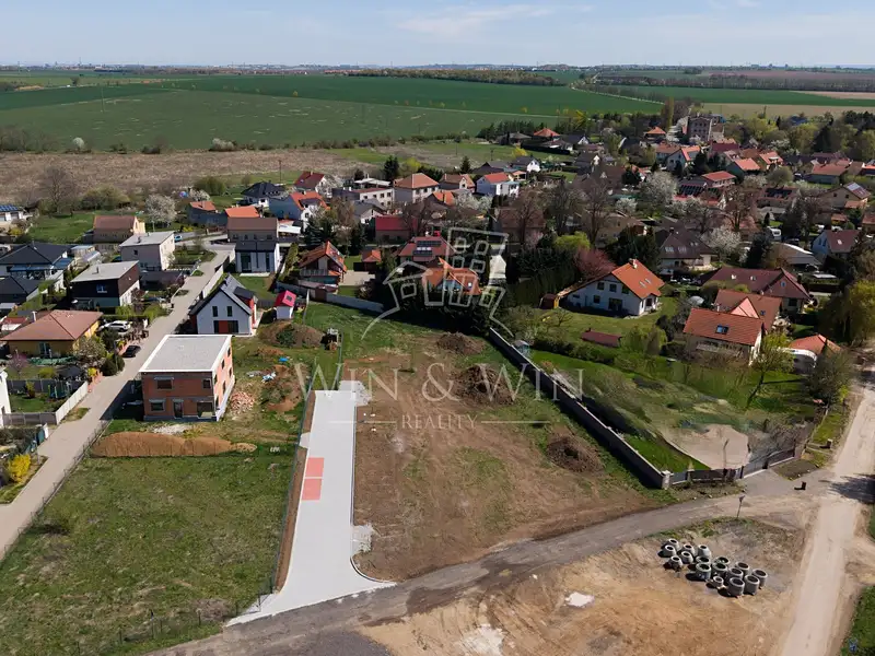 Prodej stavebního pozemku 600 m², Úhonice – náhled fotky 3