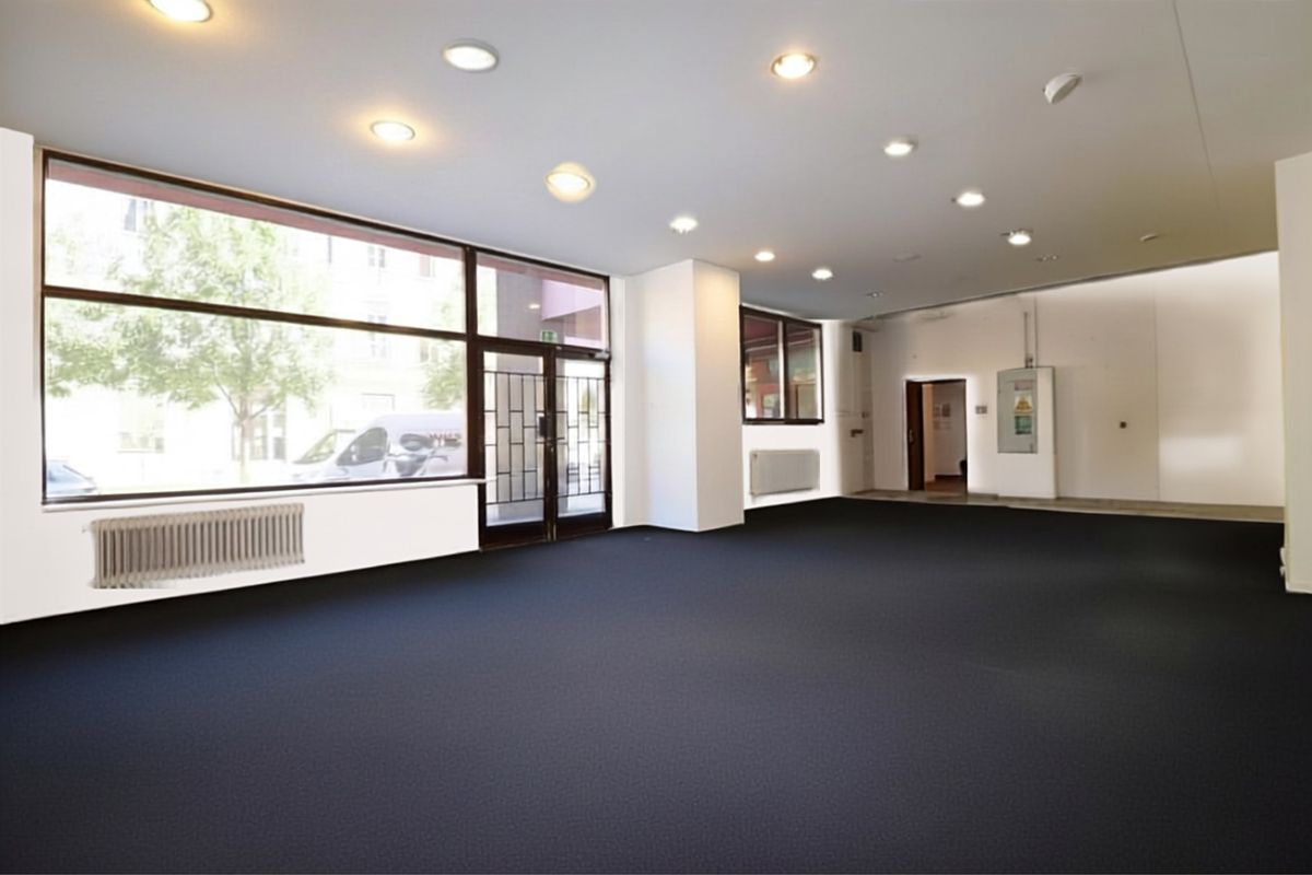 Pronájem obchodního prostoru 70 m² – fotografie 2