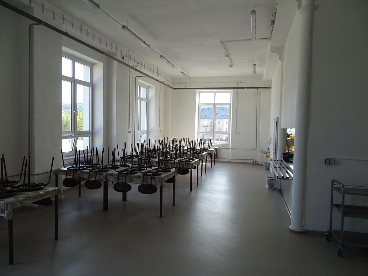 Pronájem obchodního prostoru 122 m² – fotografie 3
