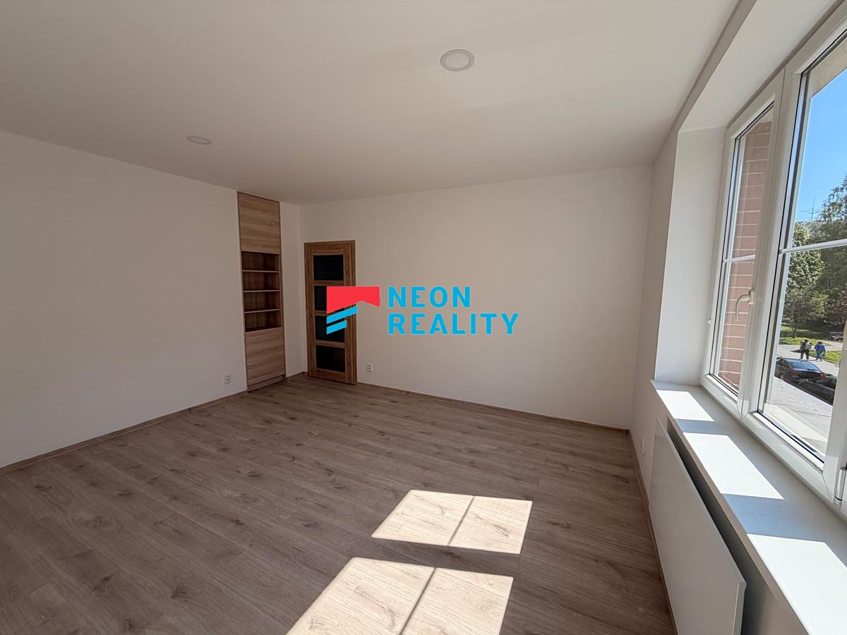 Pronájem bytu 3+kk 78 m² – fotografie 4