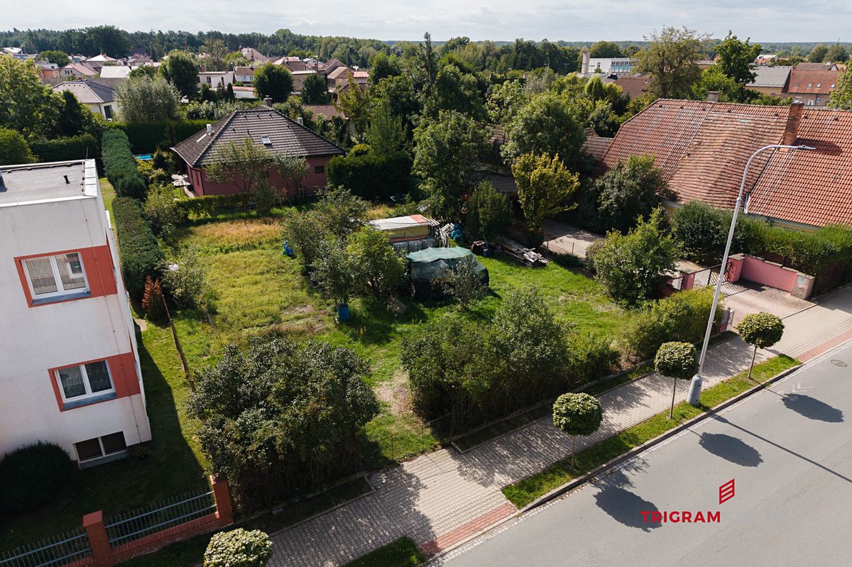 Prodej stavebního pozemku 799 m² – fotografie 2