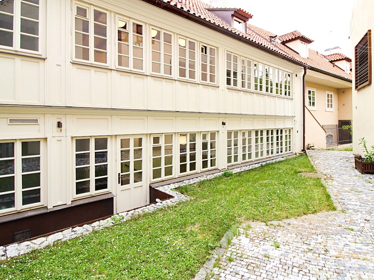 Квартира 2+kk в оренду, 73 м² (17 з 18)