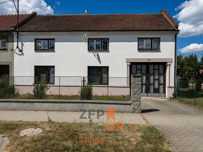 Prodej rodinného domu 150 m², pozemek 815 m², Vrbátky – náhled fotky 2