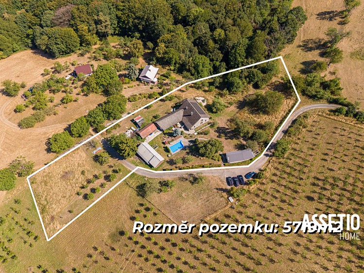 Haus zum Kauf, 210 m² (1 von 20)