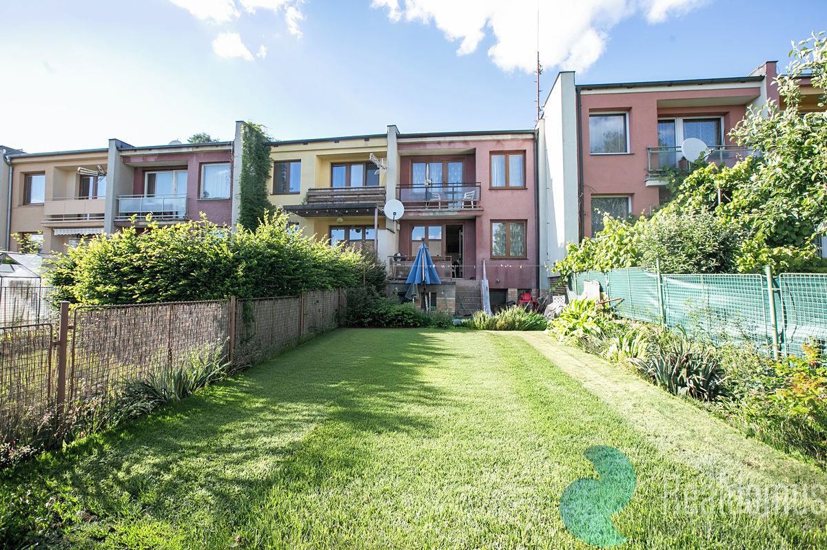Prodej rodinného domu 190 m², pozemek 207 m²