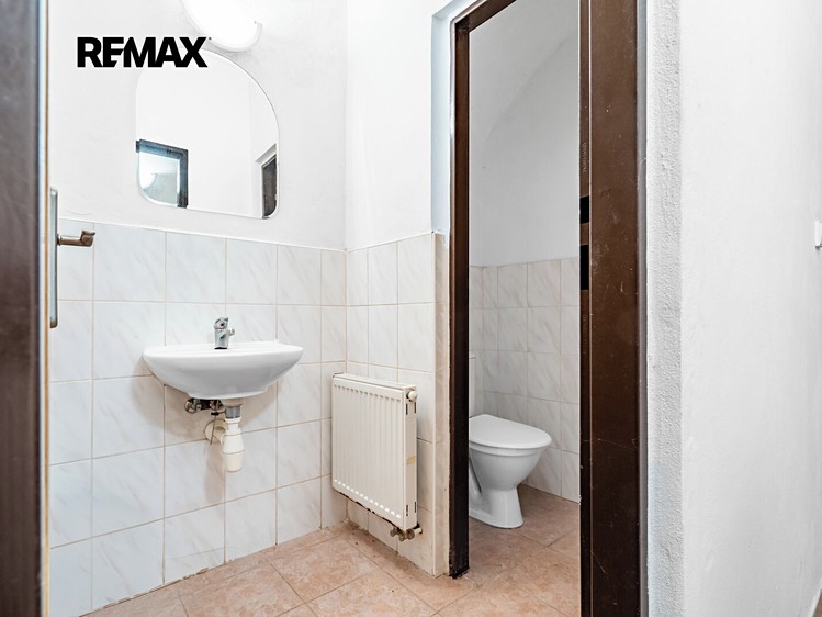 Haus zum Kauf, 951 m² (9 von 28)