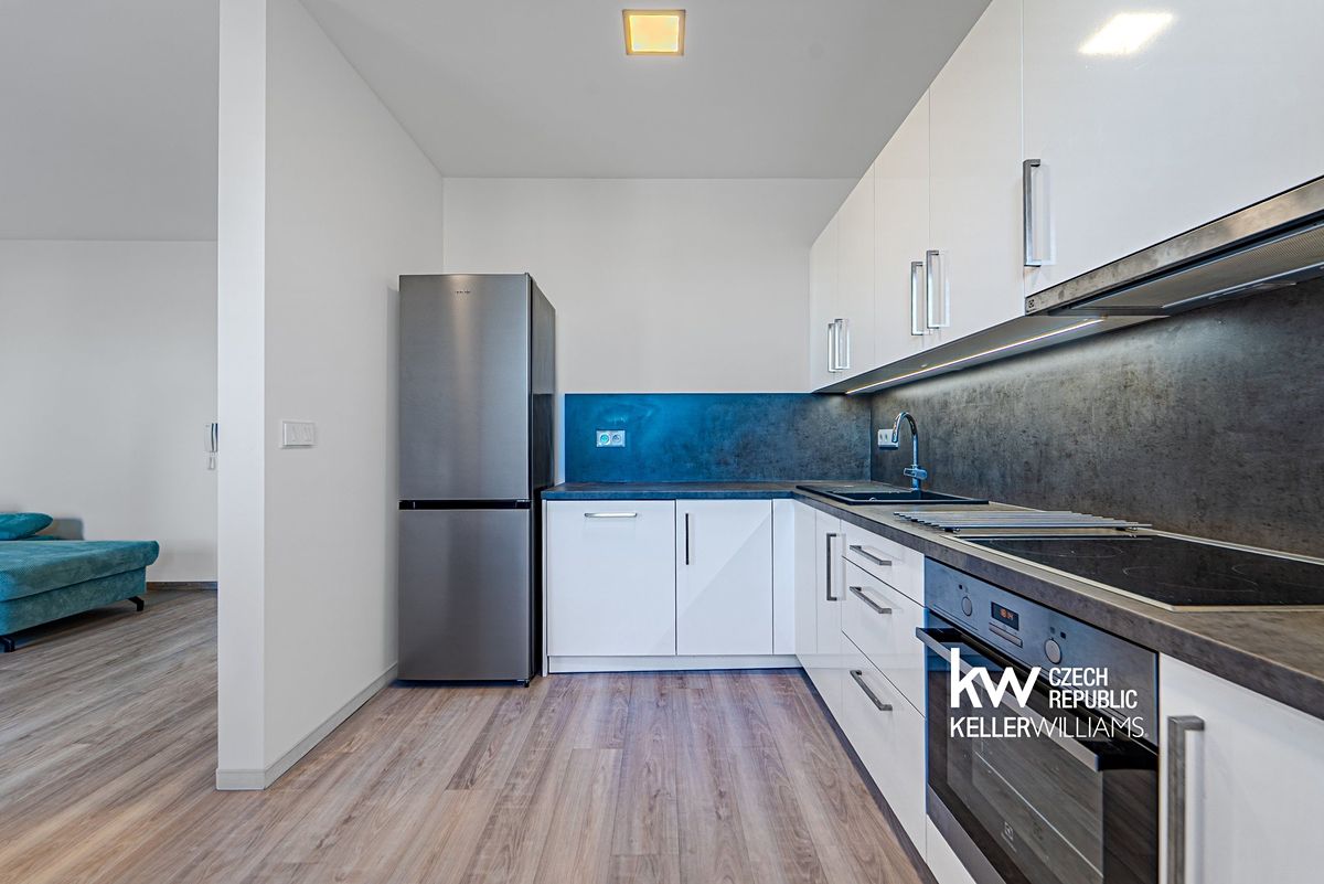 Pronájem bytu 2+kk 53 m² – fotografie 5