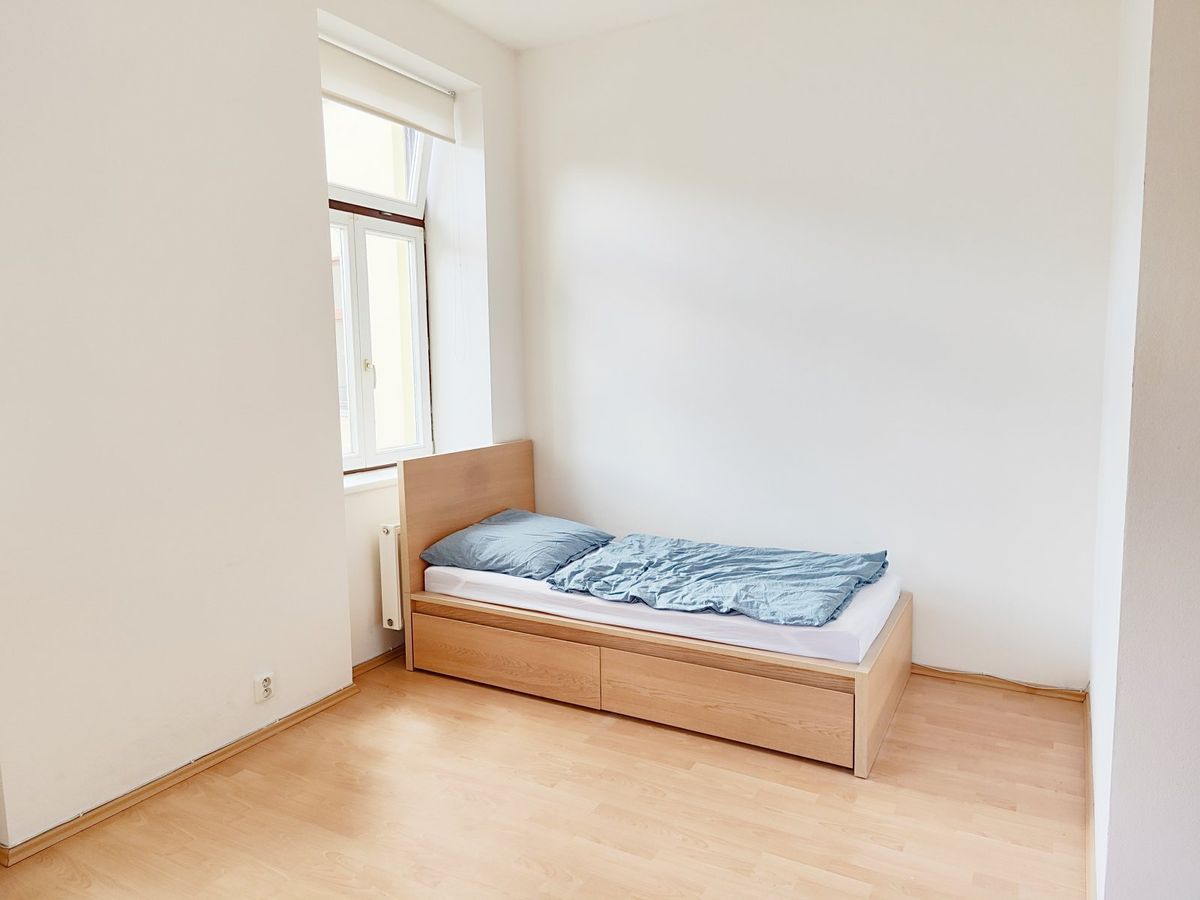 Pronájem bytu 1+kk 25 m² – fotografie 4