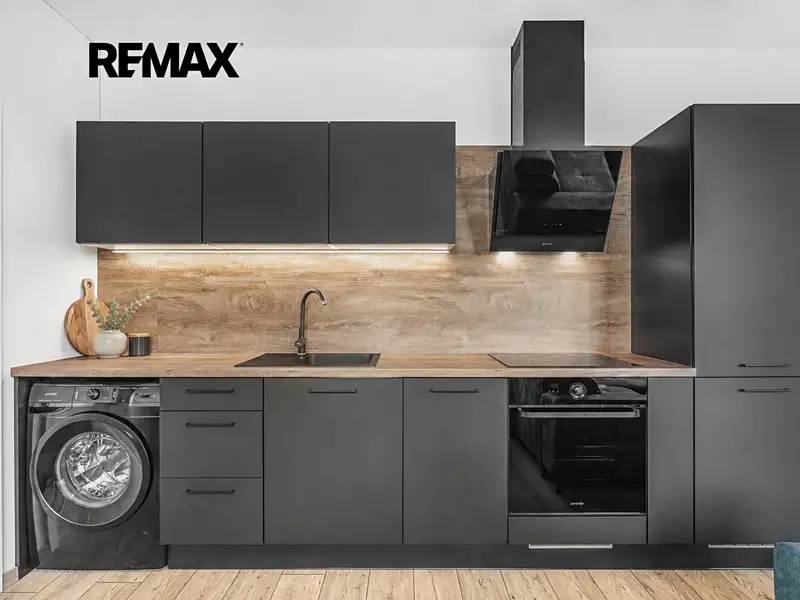Prodej bytu 2+kk 53 m², Praha – náhled fotky 2